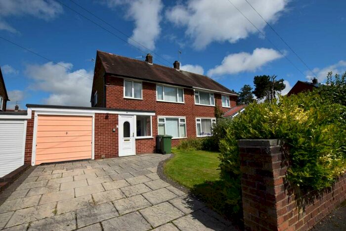 3 Bedroom Semi-Detached House For Sale In Wirral Gardens, Bebington, CH63