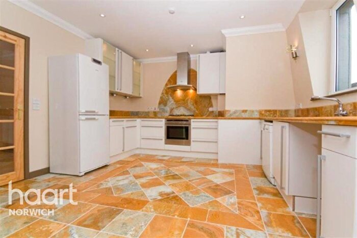 2 Bedroom Flat To Rent In All Saints Green, NR1