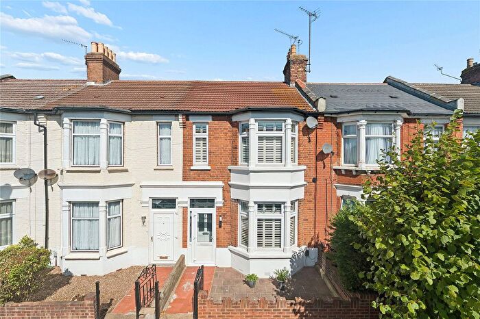3 Bedroom Terraced House For Sale In Eric Road, Chadwell Heath, RM6