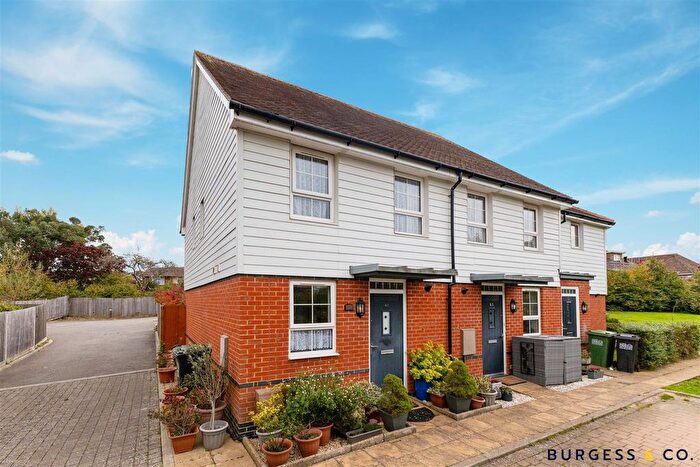 2 Bedroom End Terrace House For Sale In Furnells Way, Bexhill-On-Sea, TN40