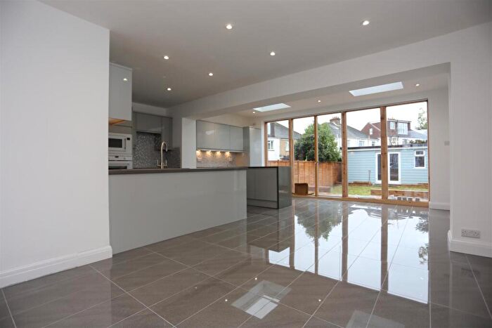 4 Bedroom House To Rent In Lullington Avenue, Hove, BN3