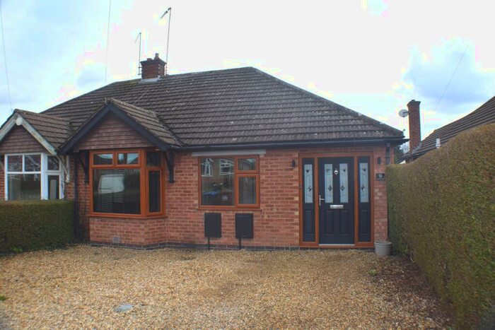 3 Bedroom Bungalow To Rent In Bretton Close, Duston, Northampton, NN5