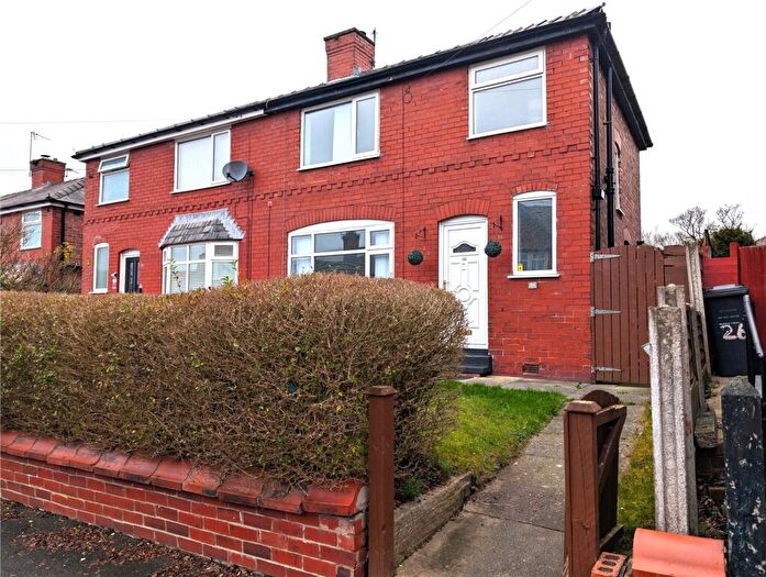 3 Bedroom Semi Detached House For Sale In Sunningdale Drive, Salford, Manchester, M6