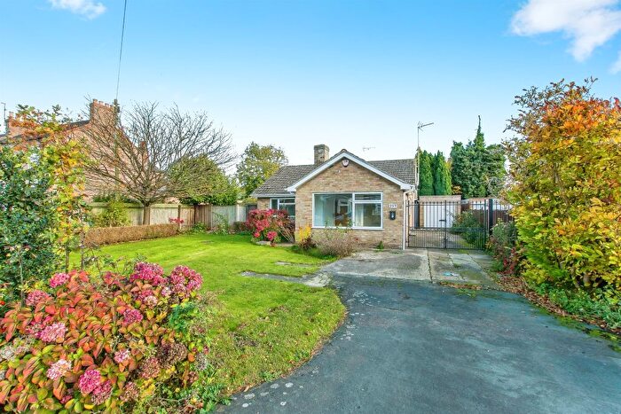 3 Bedroom Detached Bungalow For Sale In Ramnoth Road, Wisbech, PE13