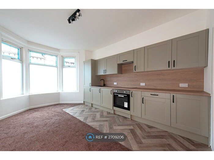 1 Bedroom Flat To Rent In Warbreck Drive, Blackpool, FY2