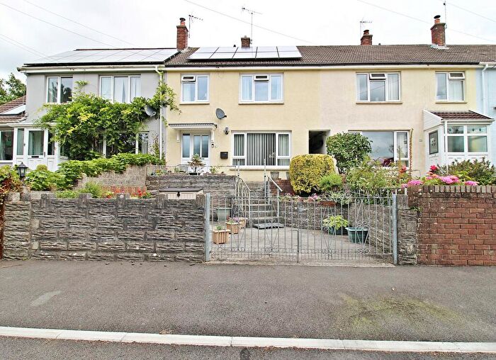 3 Bedroom Semi-Detached House For Sale In Downs View, Aberthin, Cowbridge, The Vale Of Glamorgan., CF71