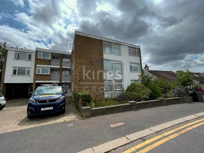 2 Bedroom Flat To Rent In Mistral Court, Chingford Avenue, Chingford, E4