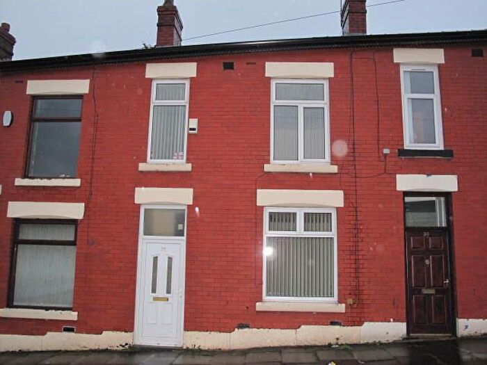3 Bedroom Terraced House To Rent In Wham Street, Heywood, Rochdale, OL10