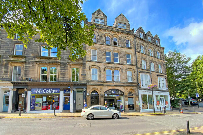 2 Bedroom Apartment To Rent In Imperial Mansions, Royal Parade, Harrogate, HG1