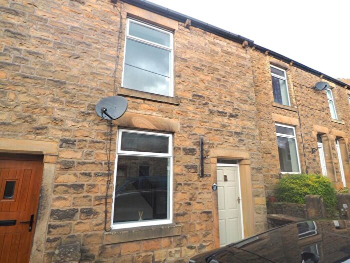 2 Bedroom Terraced House To Rent In Mellor Road, New Mills, SK22