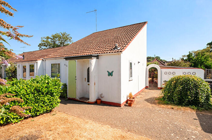 2 Bedroom End Of Terrace House For Sale In Hookley Close, Elstead, Godalming, Surrey, GU8