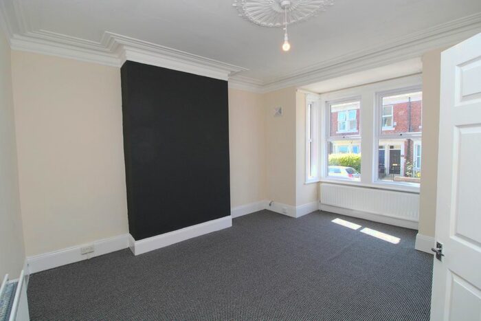 2 Bedroom Flat To Rent In Rectory Road, Gateshead, NE8