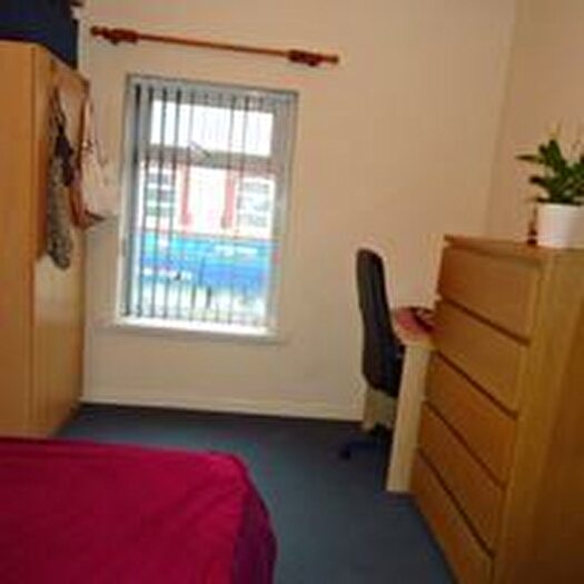 4 Bedroom Property To Rent In Cyfarthfa Street, Roath, Cardiff, CF24