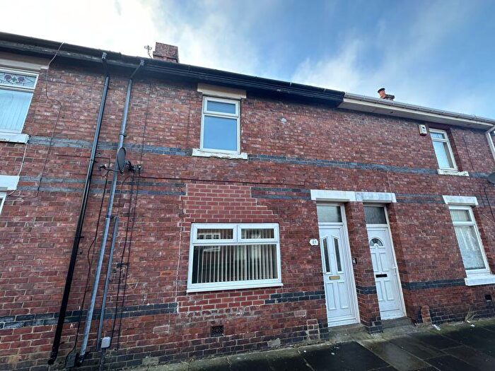 3 Bedroom House To Rent In Tennant Street, NE34