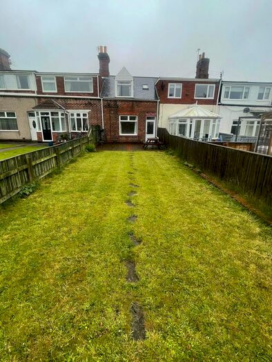 3 Bedroom Terraced House To Rent In Tunstall Terrace, Sunderland, SR3