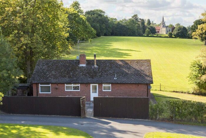 3 Bedroom Detached Bungalow To Rent In Honiley Hall, Honiley, Kenilworth, CV8