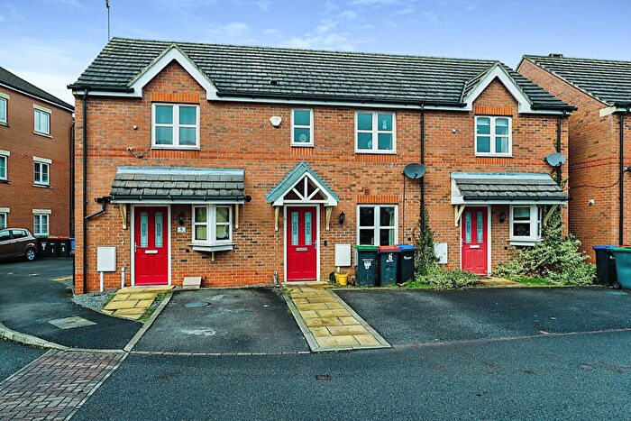 2 Bedroom House To Rent In Dukes Court, Hucknall, NG15