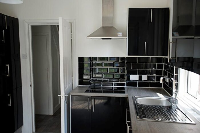 5 Bedroom Semi Detached House To Rent In |Ref: |, Sandhurst Road, Southampton, SO15