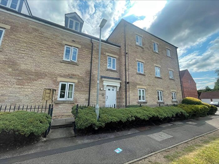 2 Bedroom Flat To Rent In Rodley, Leeds, LS13