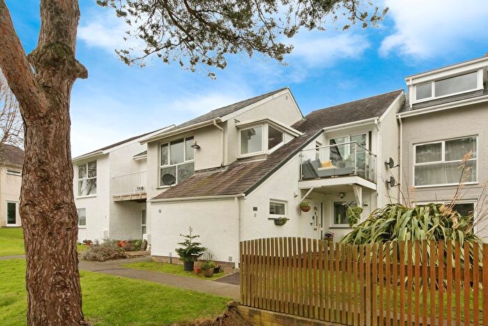 3 Bedroom Terraced House For Sale In Ffordd Garnedd, Y Felinheli, LL56