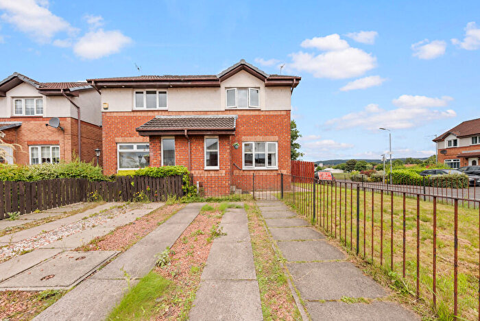 2 Bedroom Barn Conversion For Sale In Jane Rae Gardens, Clydebank, G81