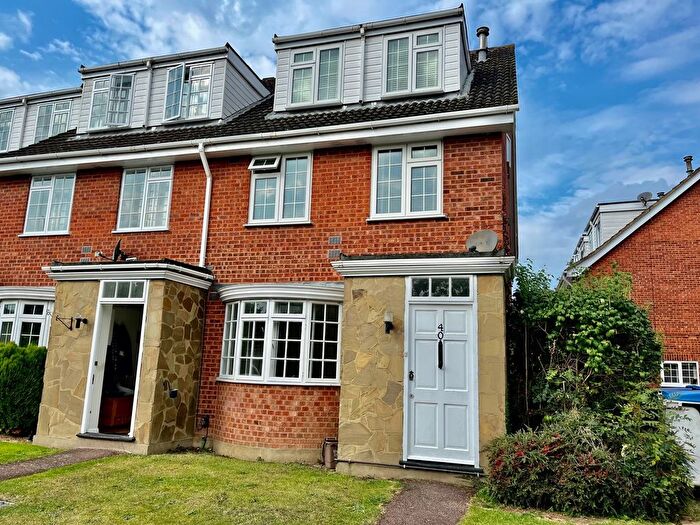 1 Bedroom Maisonette To Rent In Redheath Close, Watford, WD25