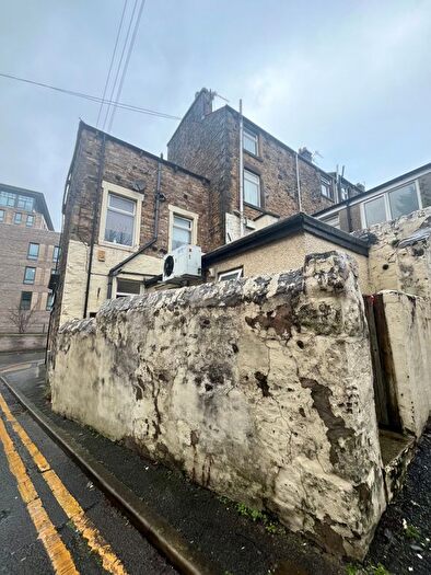 1 Bedroom Flat To Rent In Gladstone Terrace, Lancaster, LA1