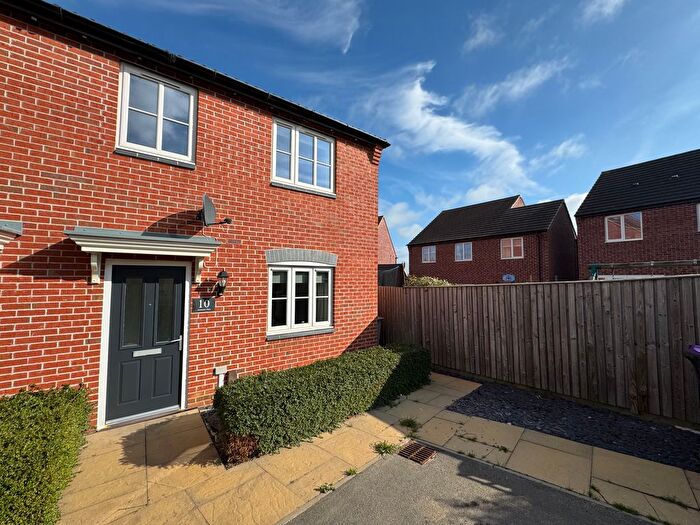 3 Bedroom Property To Rent In Jameston Close, Grantham, NG31
