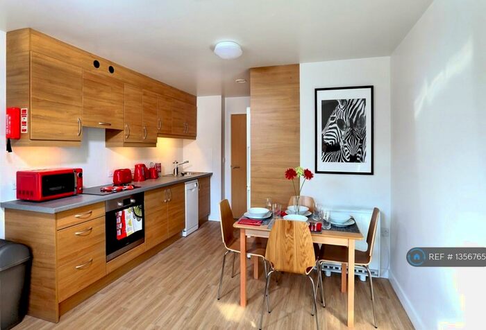 3 Bedroom Flat To Rent In Bevois Valley Road, Southampton, SO14