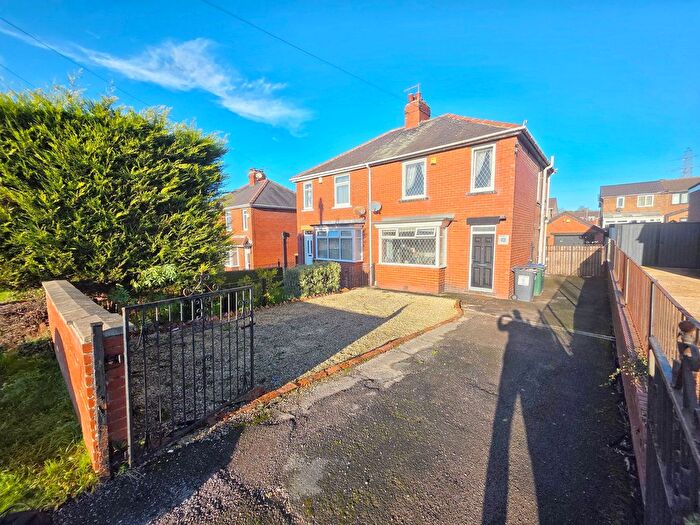 2 Bedroom Semi-Detached House For Sale In Bar Lane, Staincross, Barnsley, S75