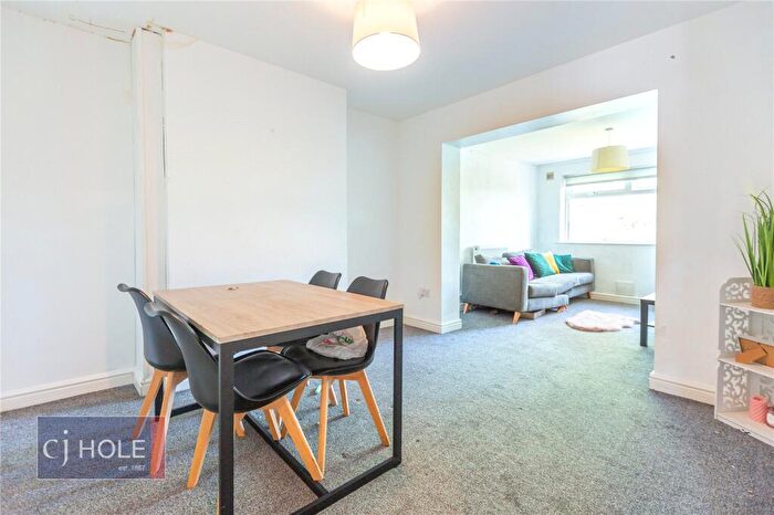 4 Bedroom Semi-Detached House To Rent In Mortimer Road, Filton, Bristol, BS34