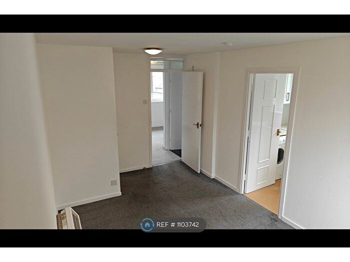 1 Bedroom Maisonette To Rent In Alder Court, Luton, LU3