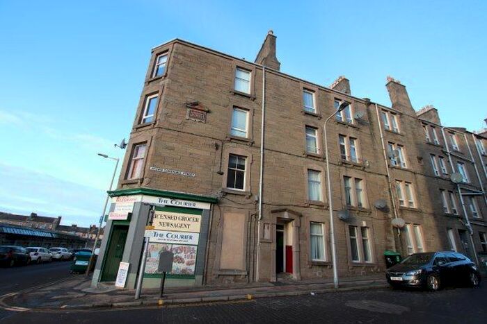 2 Bedroom Flat To Rent In Brown Constable Street, Dundee DD4