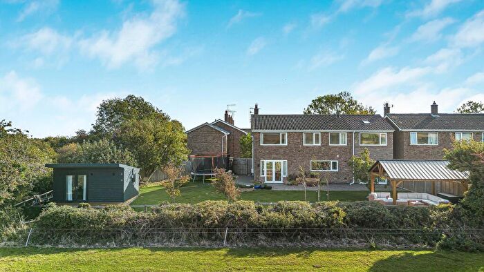 4 Bedroom Detached House For Sale In Mill Road, Stilton, Cambridgeshire., PE7