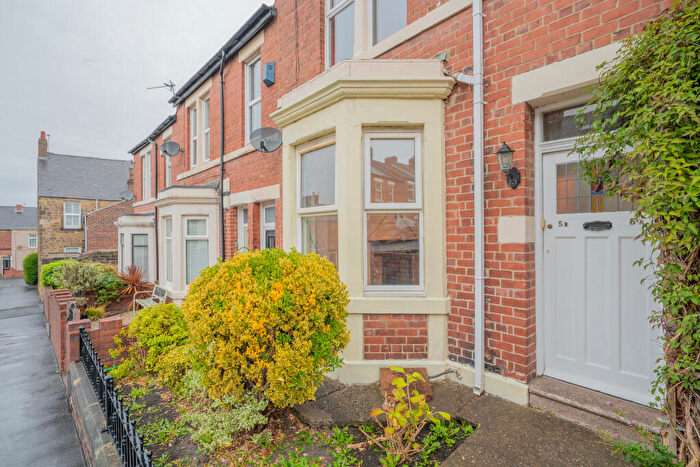 1 Bedroom Flat For Sale In Dean Street, Low Fell, Gateshead, NE9
