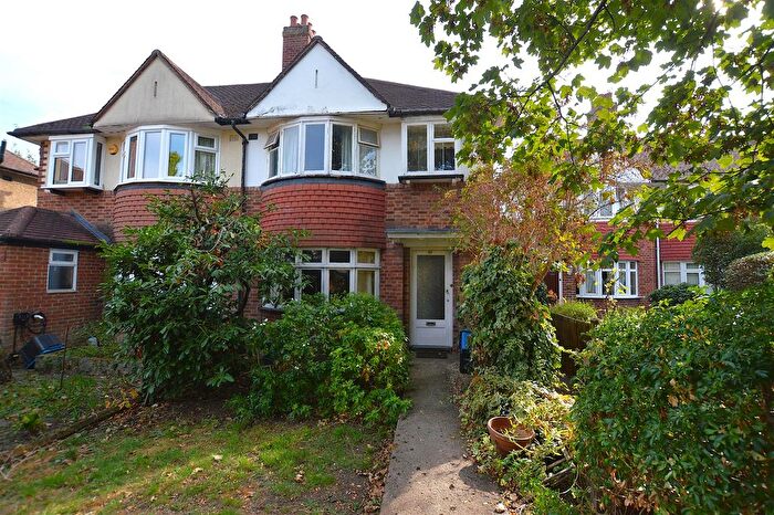 3 Bedroom Semi-Detached House For Sale In Old Manor Drive, Isleworth, TW7