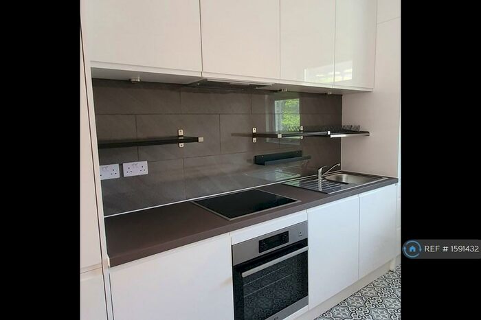 1 Bedroom Maisonette To Rent In Brookhill Road, London, SE18