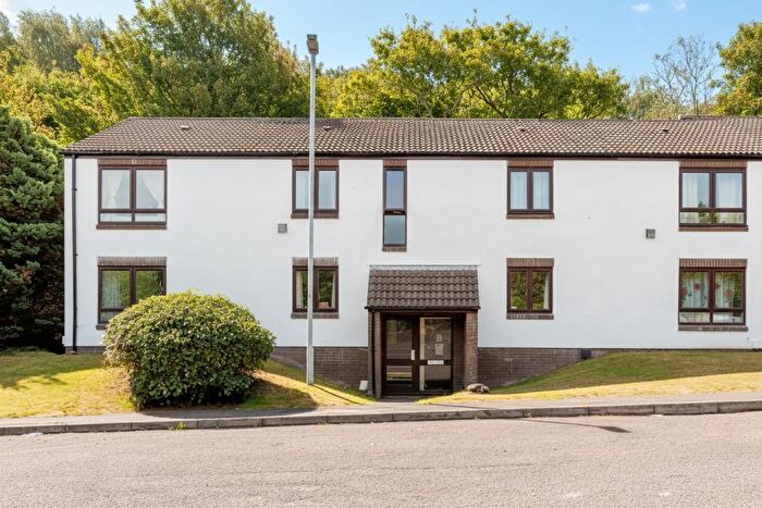 2 Bedroom Apartment To Rent In Devonshire Drive - Portishead, BS20
