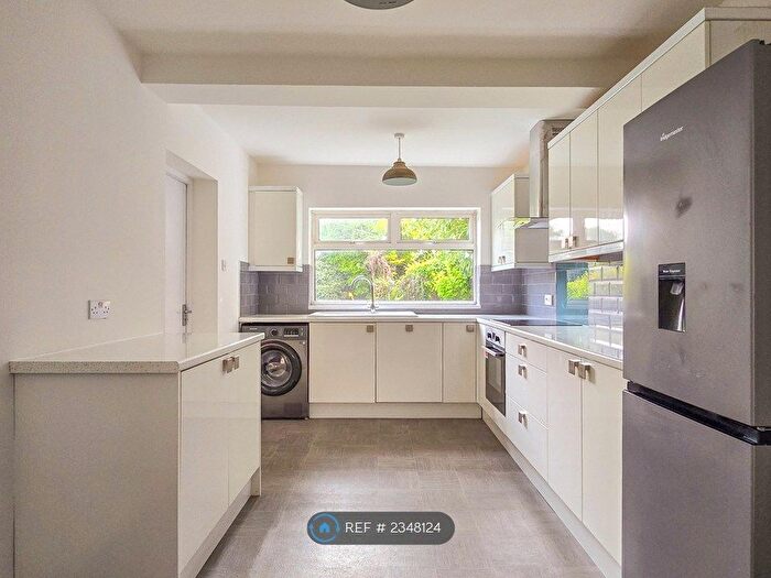 3 Bedroom Semi-Detached House To Rent In The Chase, Goffs Oak, Waltham Cross, EN7