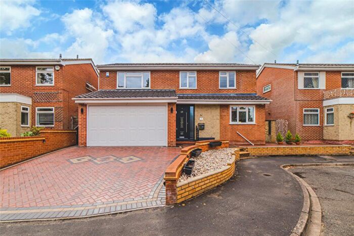 4 Bedroom Detached House To Rent In Somerford Close, Maidenhead, Berkshire, SL6