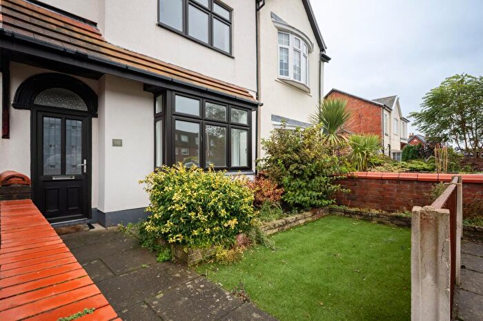 5 Bedroom House For Sale In Wennington Road, Southport, PR9
