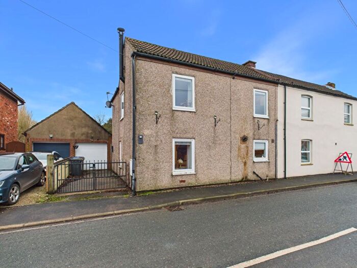 2 Bedroom Semi Detached House For Sale In Beal Lane, Beal, DN14