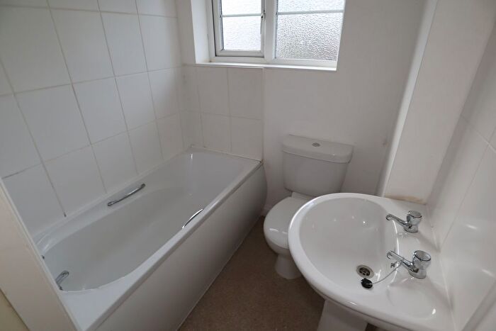 2 Bedroom Flat To Rent In Boultham Park Road, Lincoln, LN6
