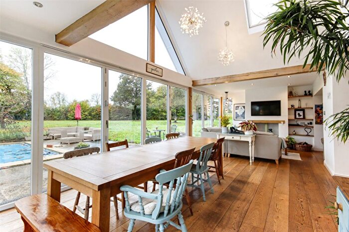 5 Bedroom Bungalow For Sale In Swattenden Lane, Cranbrook, Kent, TN17