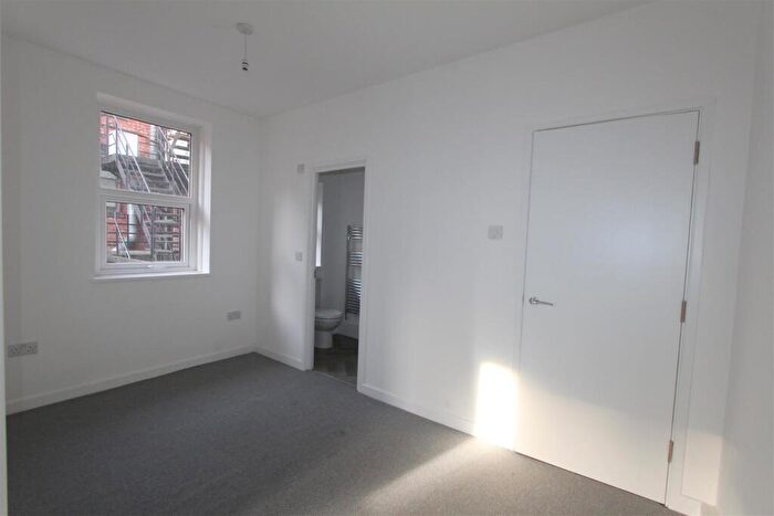 Studio To Rent In St. Annes Road West, Lytham St. Annes, FY8