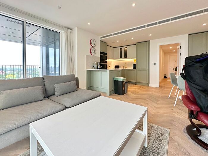 2 Bedroom Flat To Rent In Bridgewater Avenue, London, SW6