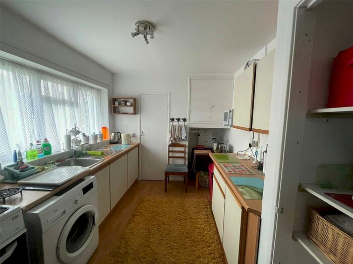 2 Bedroom Maisonette To Rent In Treyford Close, Crawley, West Sussex, RH11