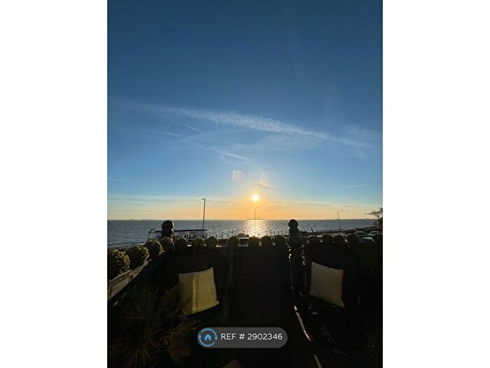 3 Bedroom Flat To Rent In The Leas, Westcliff-On-Sea, SS0