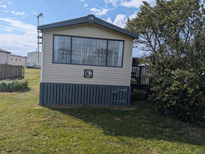 3 Bedroom Park Home For Sale In Sennen, Penzance, TR19