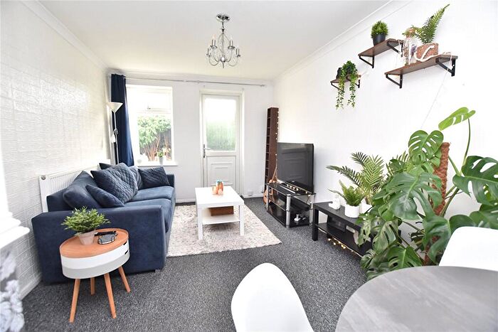 2 Bedroom End Of Terrace House For Sale In Taylors Close, Leeds, West Yorkshire, LS14